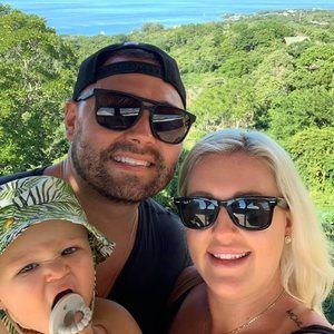 Meet your Posher, Gregory